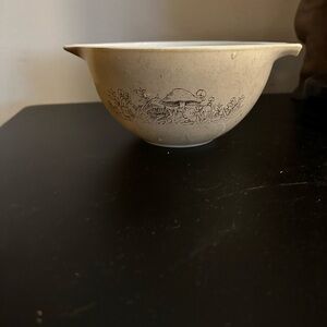 Beige Forest Fancies Mushroom Vintage Pyrex mixing bowl